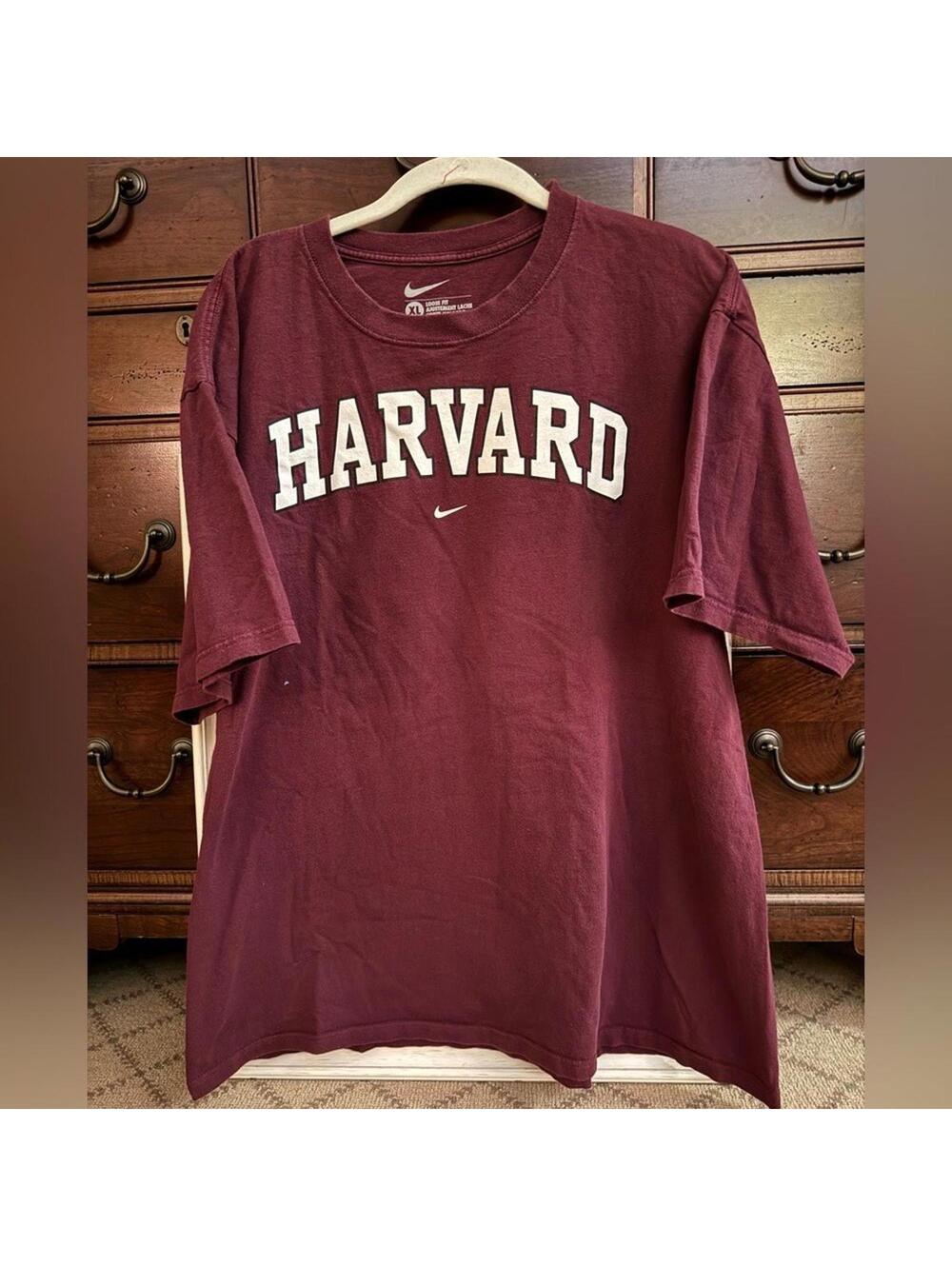 Nike Loose Fit Harvard burgundy short sleeved T-shirt with white lettering XL